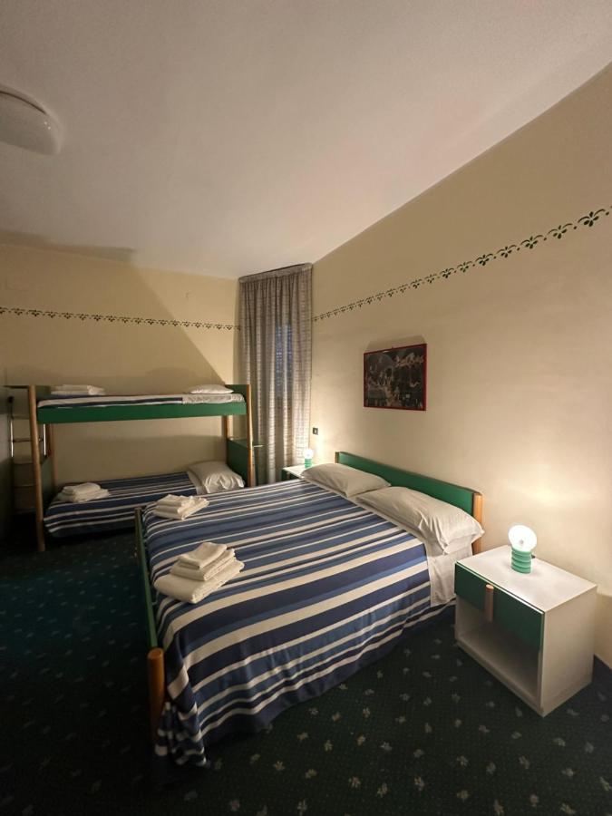 Hotel Atena Cirò Marina Extérieur photo